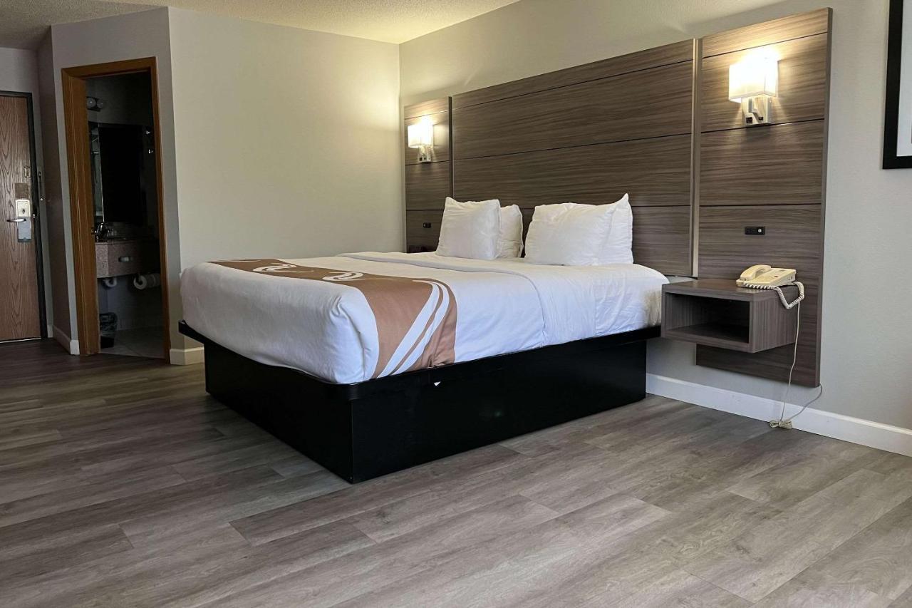 Quality Inn & Suites Red Wing Ngoại thất bức ảnh